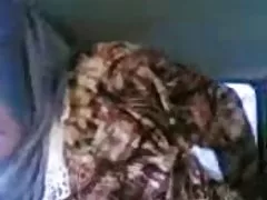 Juliet March foi convidada a filme porno as brasileirinhas ficar nua em público e beijar em uma festa.