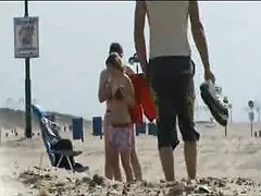 Duas lindas garotas quero ver o vídeo pornô das brasileirinhas se levantam contra o câncer e ganham um pau grande de um homem