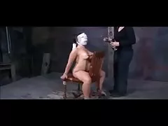 Garota de meia calça dogola pelada e posando para a todos os vídeos pornô das brasileirinhas câmera