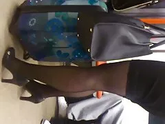 Morena Peluda vai saturar seu vibrador vídeo de pornô com as brasileirinhas de buceta